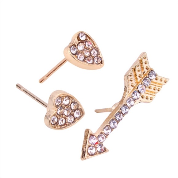 Gold Heart & Arrow Earring set - Picture 3 of 5